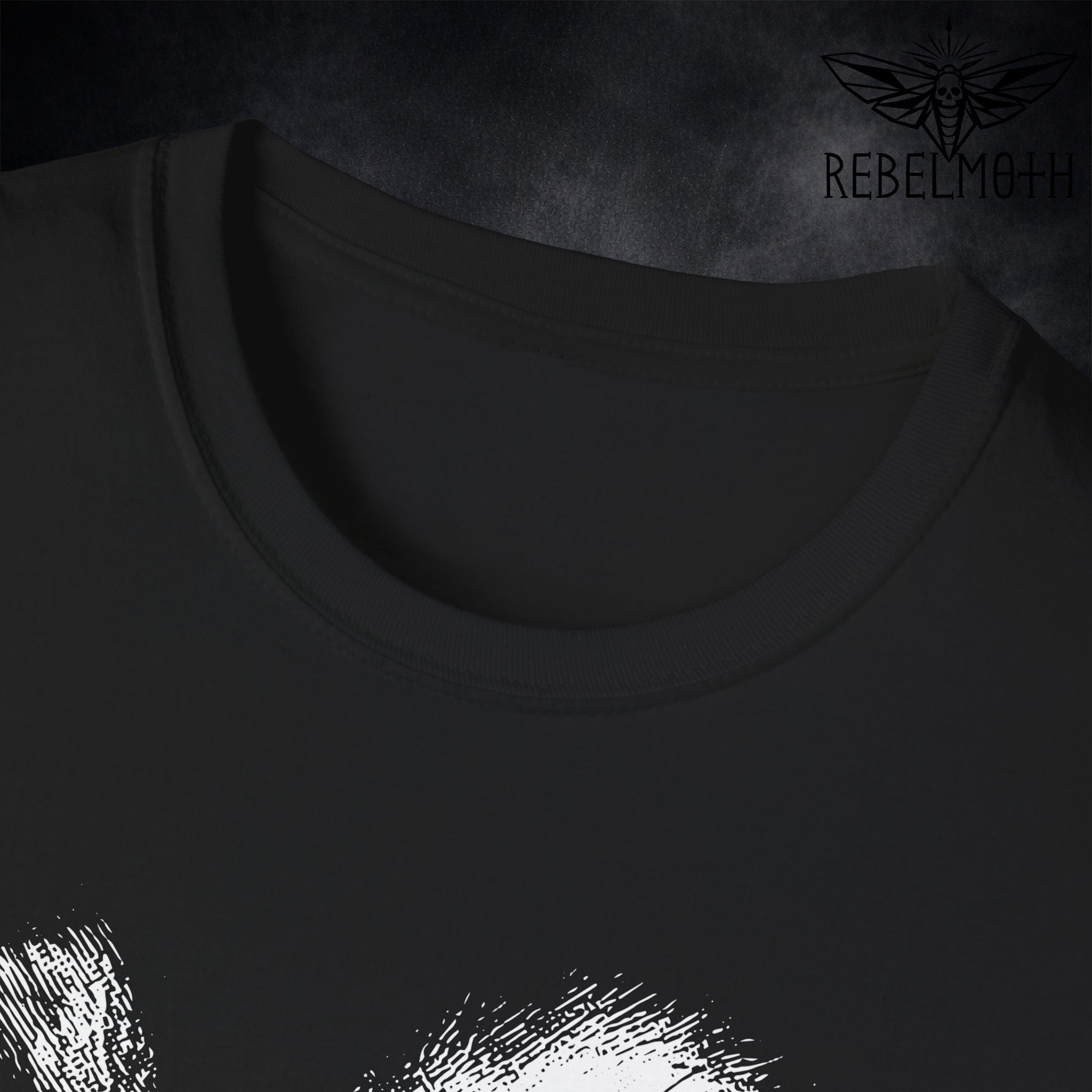 Smoking Chihuahua T-Shirt