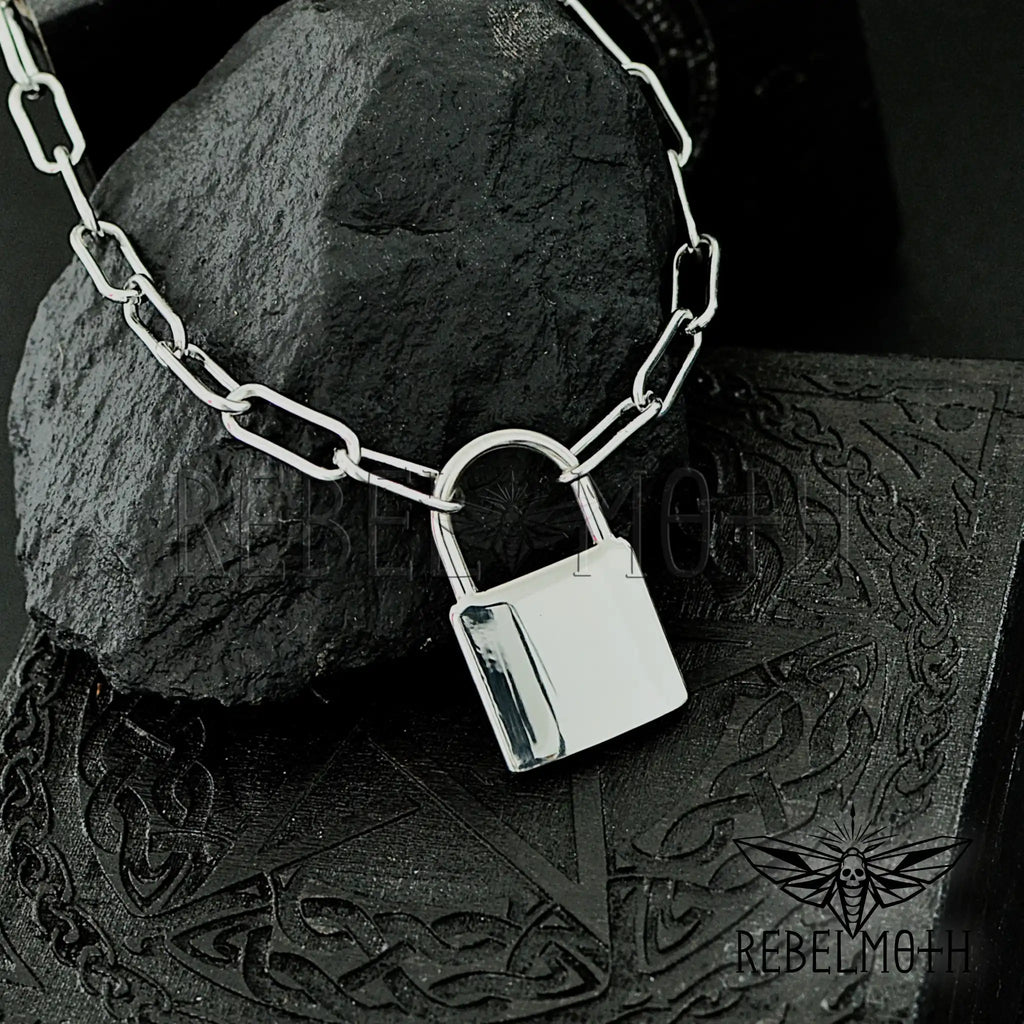 Punk Padlock Necklace – Stainless Steel Paperclip Chain Lock Pendant