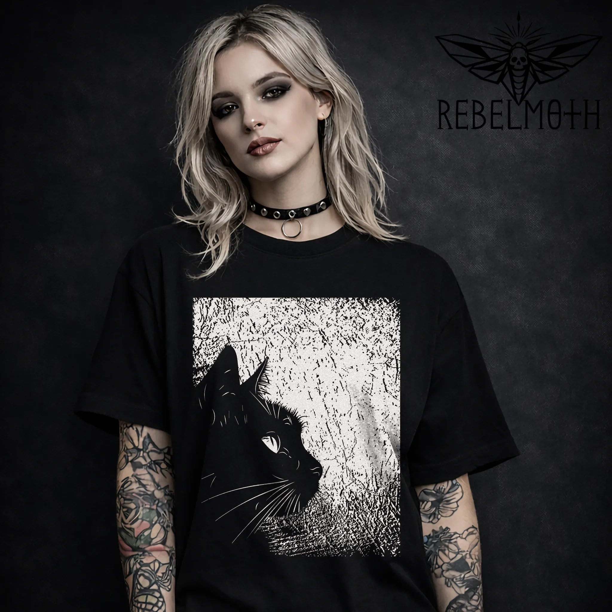 Woman wearing black cat silhouette dark aesthetic graphic tee, front view