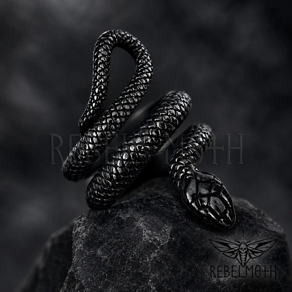 Black Gothic Snake Ring made of stainless steel