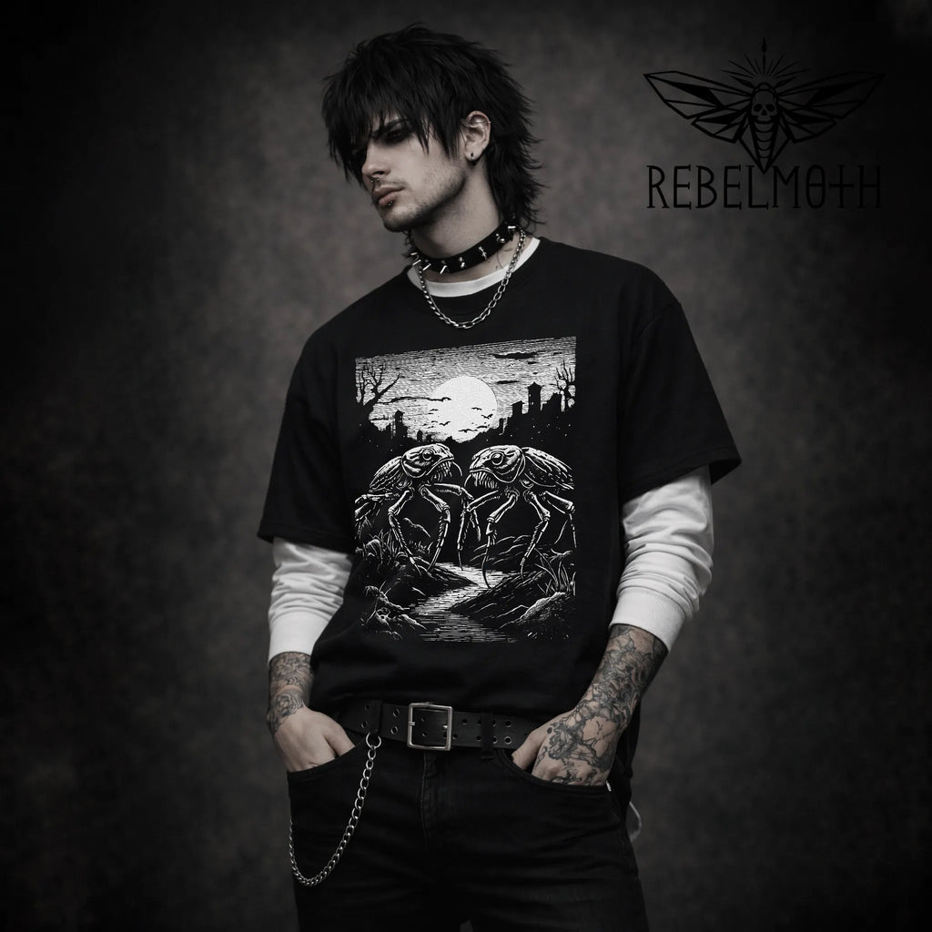 Cockroach T-Shirt – Weirdcore Grunge Graphic Tee